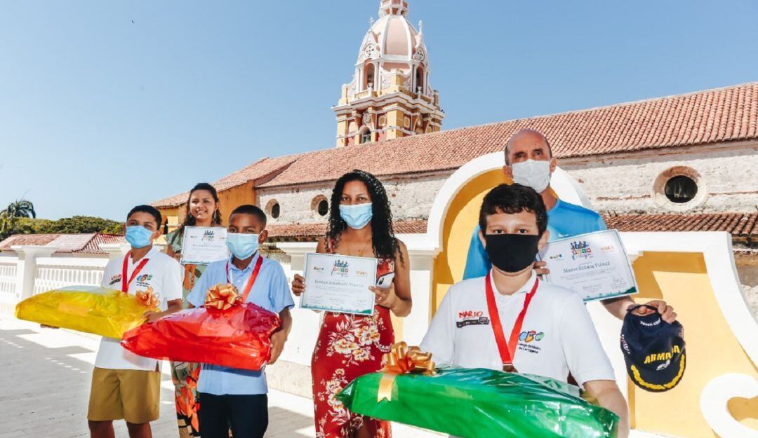 Instituciones públicas y privadas pusieron a prueba sus conocimientos en historia de la construcción de las fortificaciones