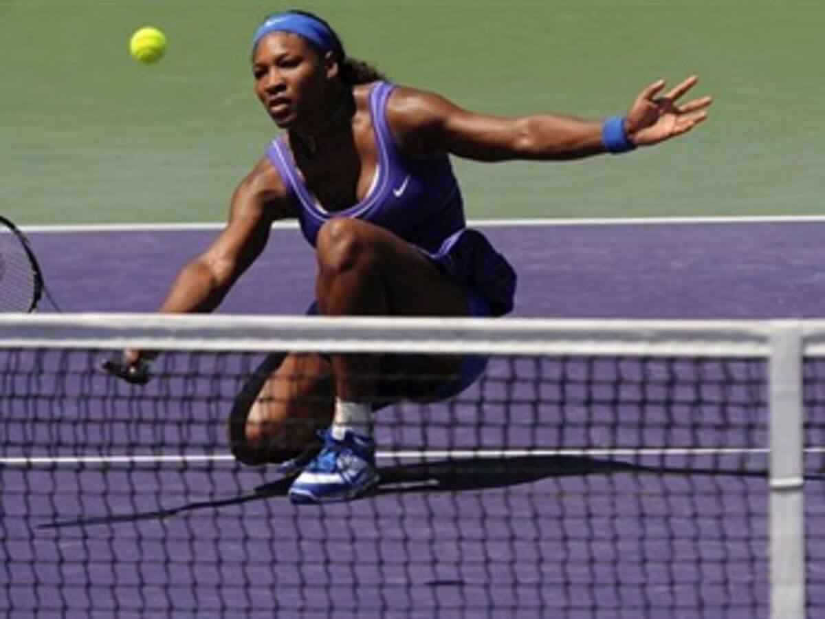 Serena Williams y Maria Sharapova avanzaron a cuartos de final en el Masters de Miami