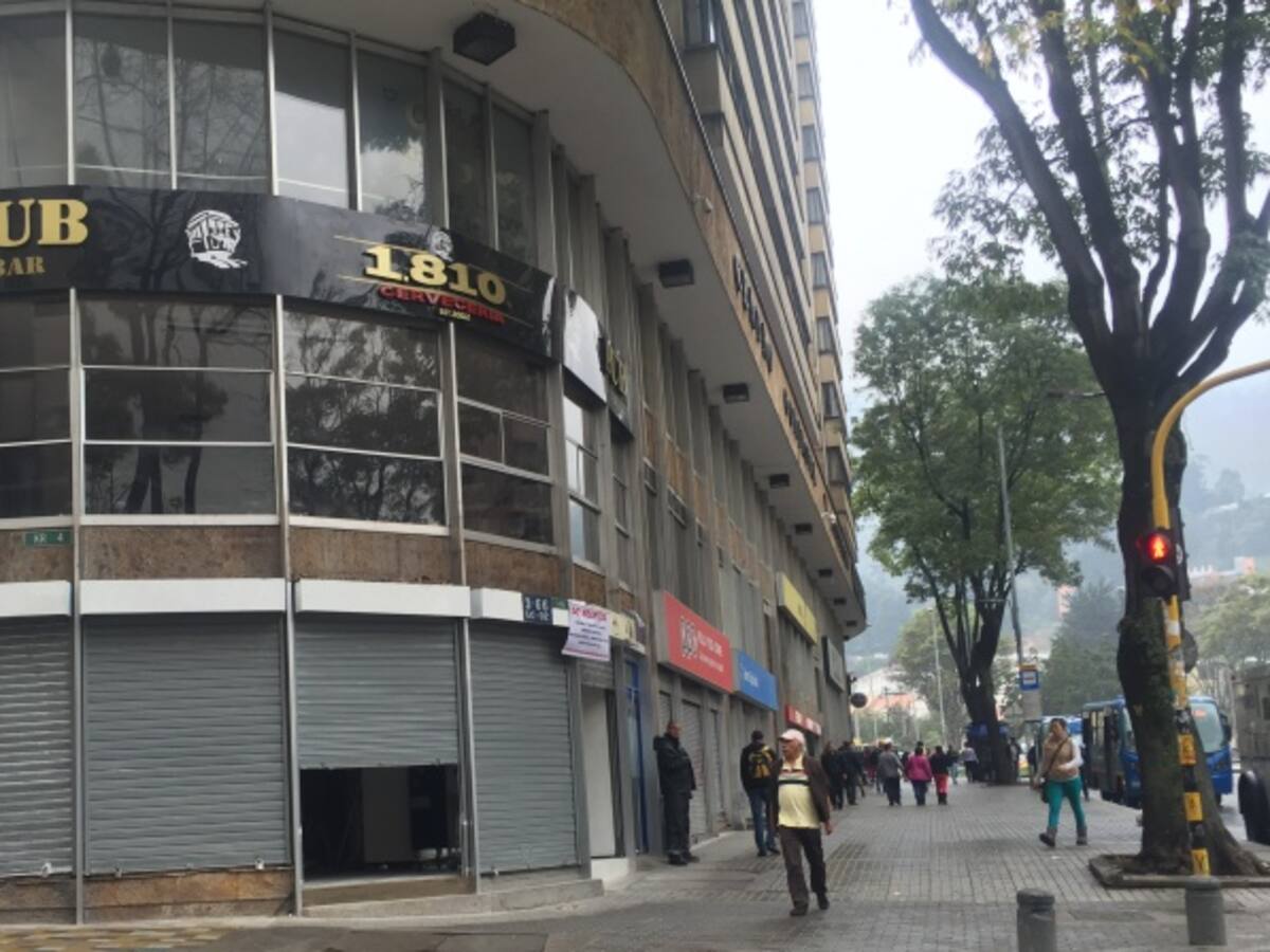 Locales comerciales en el centro de Bogotá amanecieron cerrados