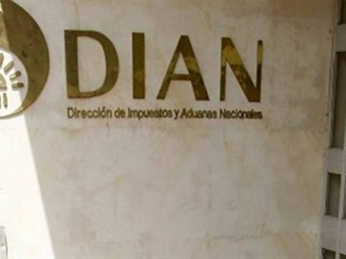 Legalizan captura a detenidos por desfalco a la DIAN
