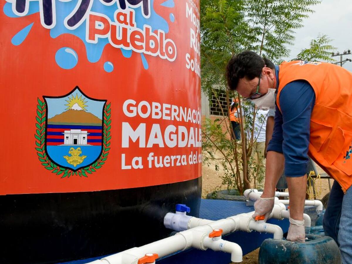 “Agua al Pueblo”