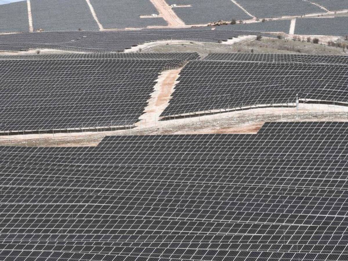 Grecia inaugura uno de los parques solares más grandes de Europa