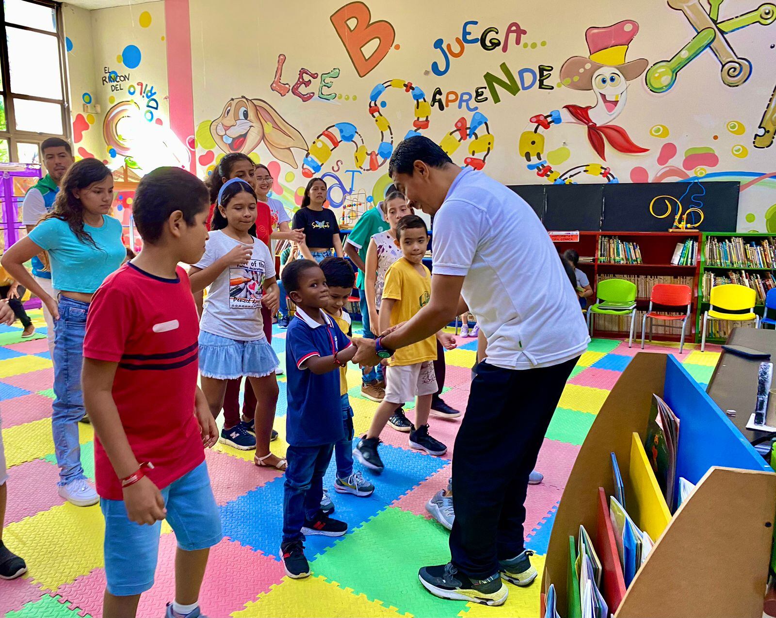 Desde la niñez permita día a día reconocer, valorar y difundir nuestro rico y variado patrimonio cultural, y en esta oportunidad con la población con discapacidad