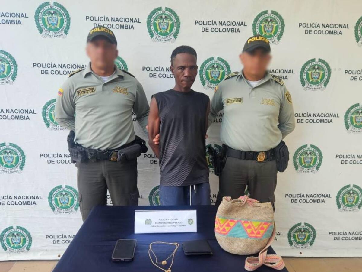 Hombre fue detenido en Cartagena tras presunto robo a turistas