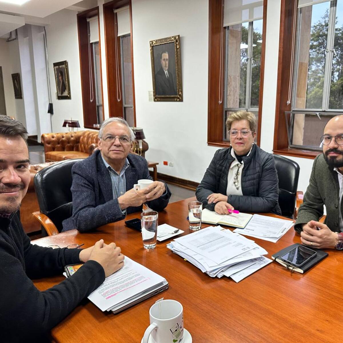 El Ministerio del Trabajo aprobó bonificación especial que piden los sindicatos en huelga