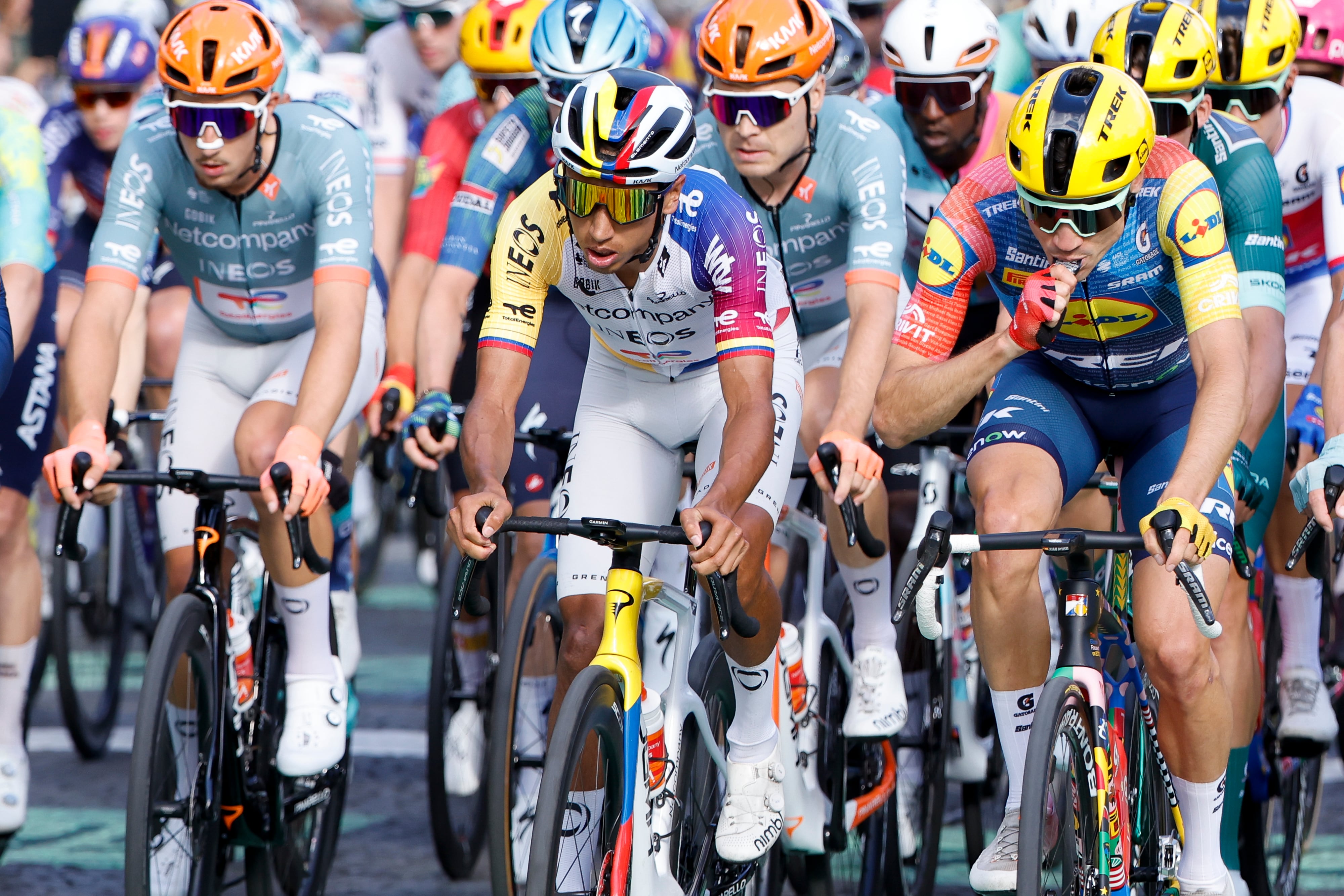 Egan Bernal, ciclista colombiano del Ineos. (Photo by Jean Catuffe/Getty Images)