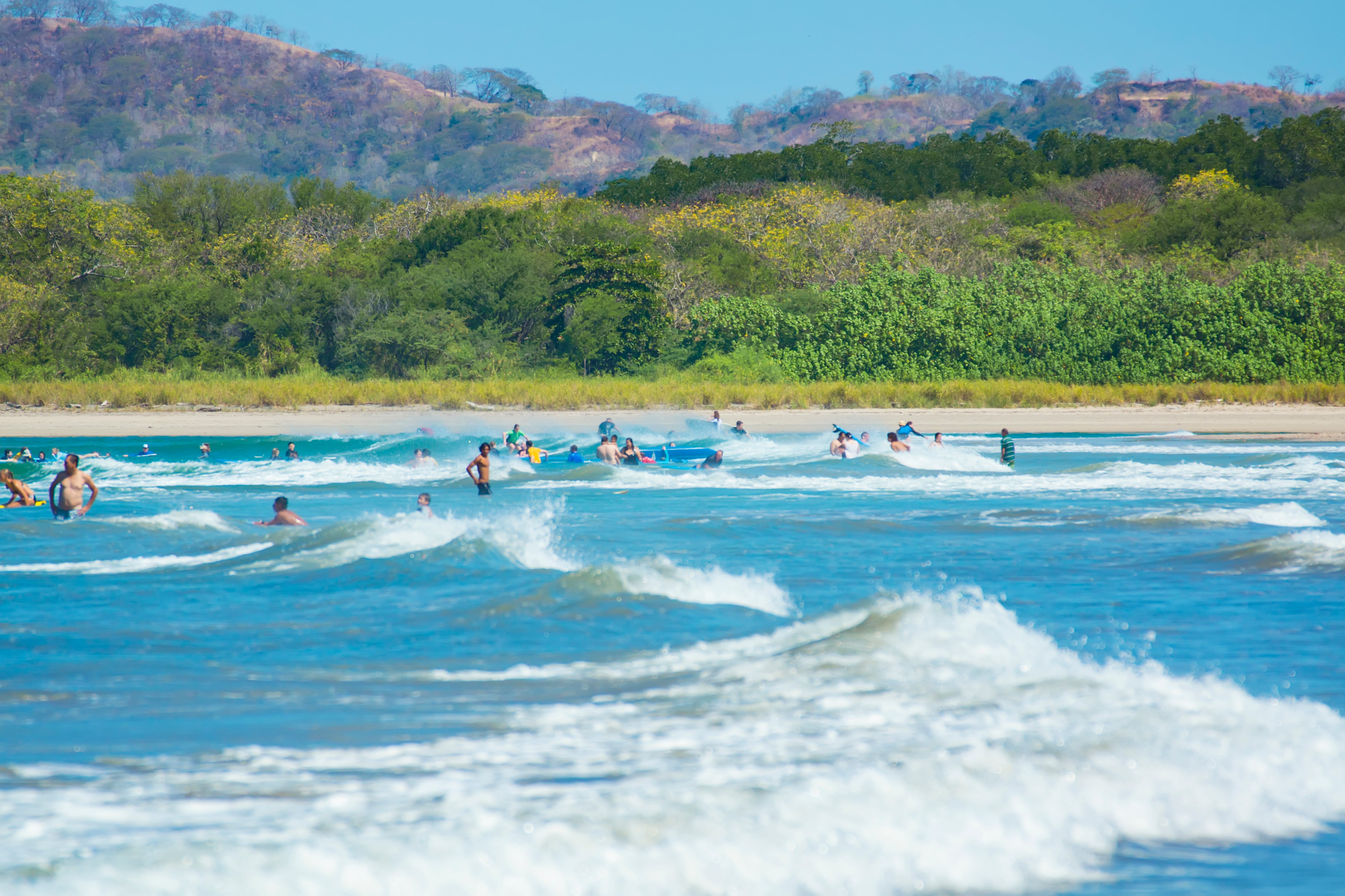 Playa Tamarindo en Costa Rica (Foto vía Getty Images)