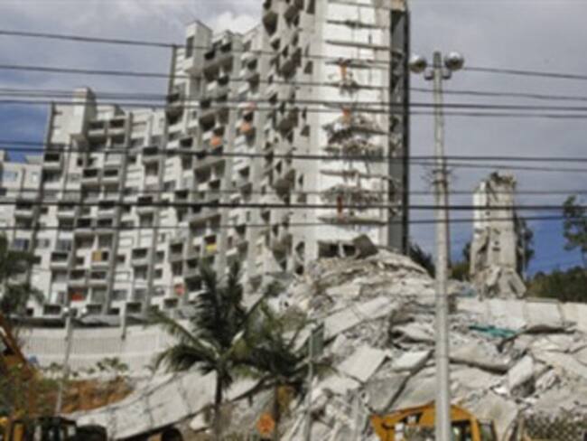 Esposa de sobreviviente del Space pide que no la dejen sola