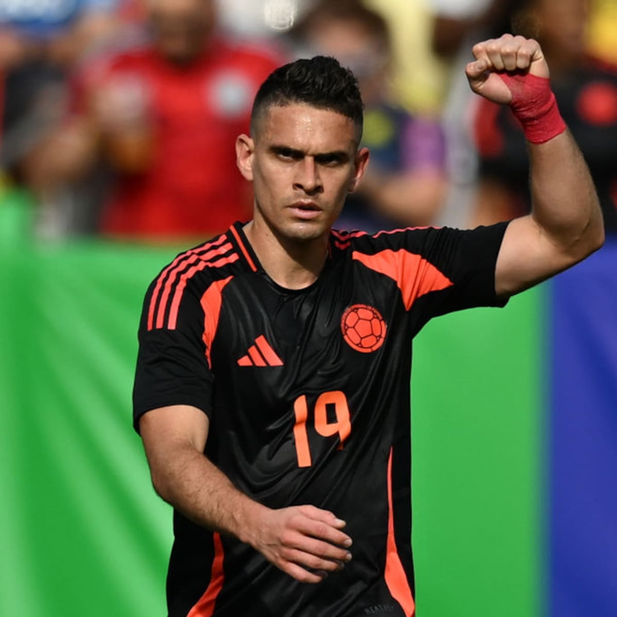 Rafael Santos Borré abandonaría Internacional de Porto Alegre para regresar a River Plate