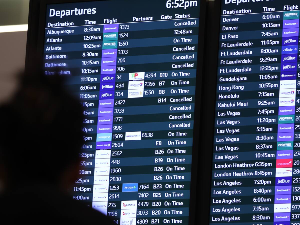 Southwest cancela el 70% de sus vuelos en EE.UU. en la última semana de 2022