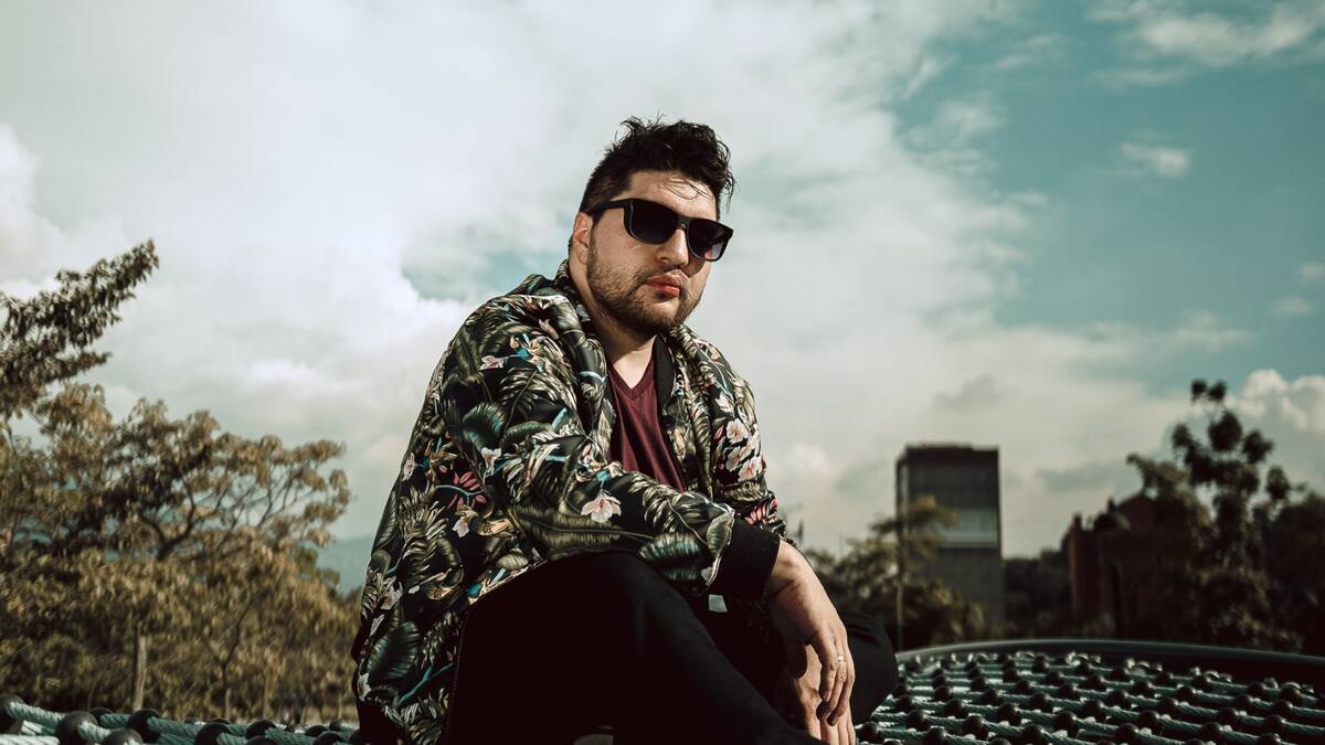 Eban habla de sus canciones influenciadas por el pop y rock clásicos