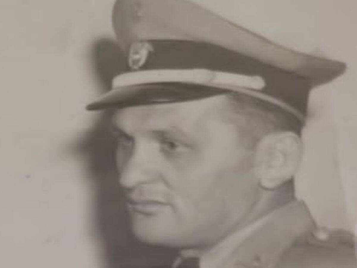 El libro que logró reunir en Colombia a una familia de la posguerra