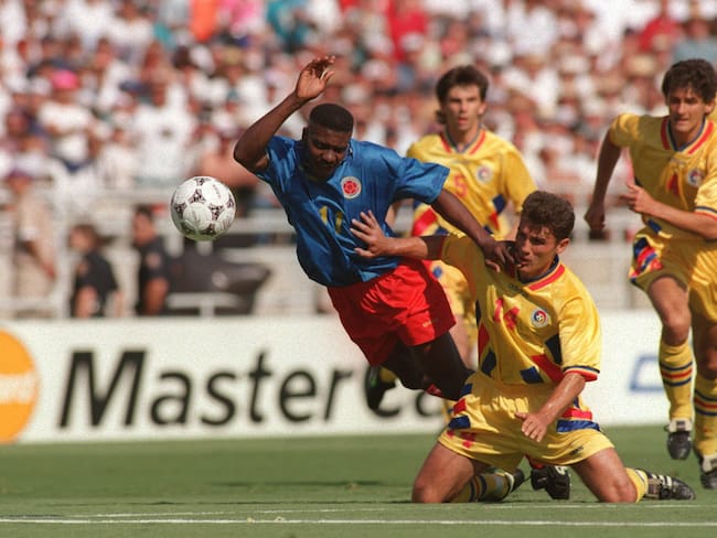 Partido entre Colombia y Rumania en el Mundial de Estados Unidos 1994 / Getty Images