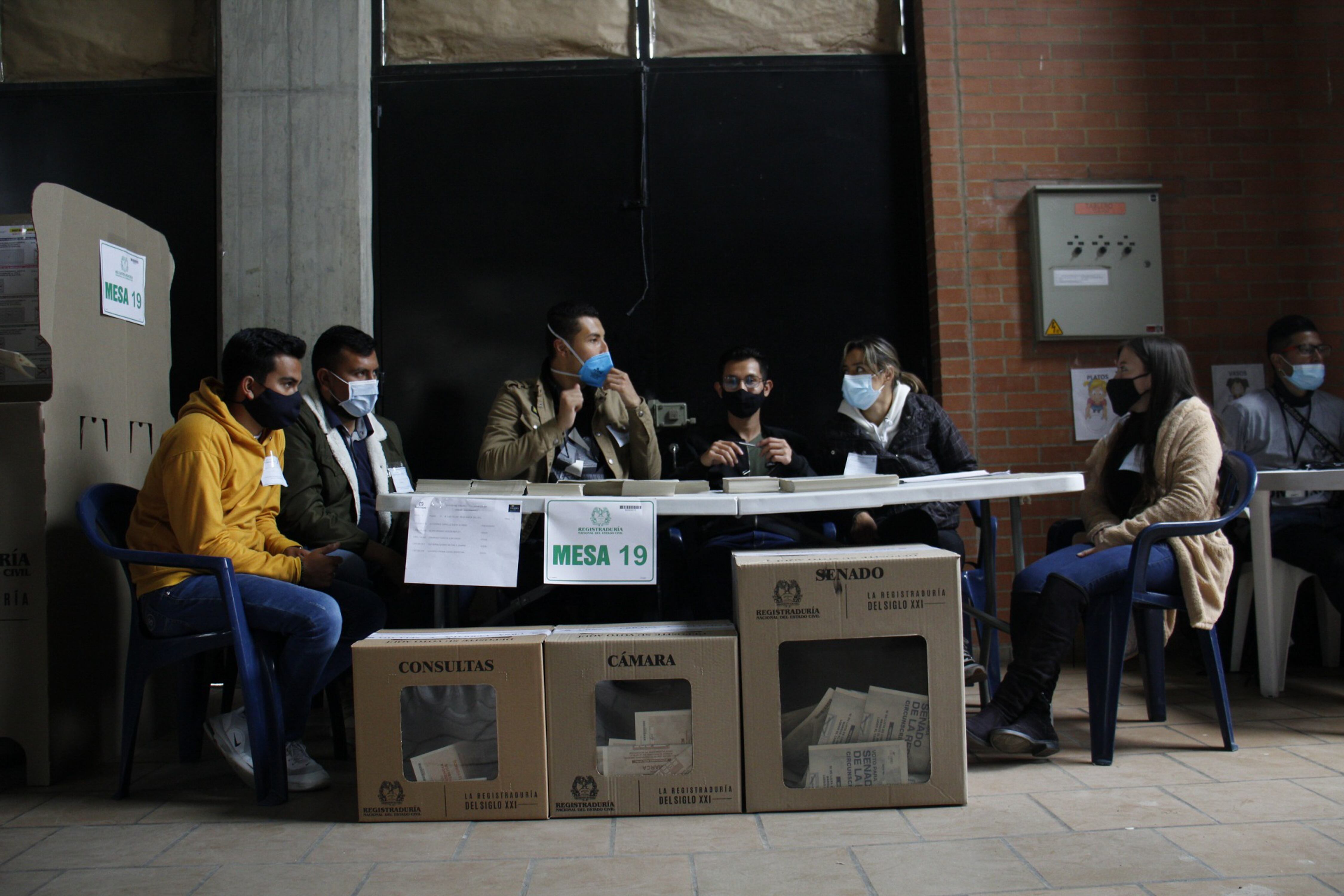 Jurados de votación octubre 2023. Juan Angel/Long Visual Press/Universal Images Group via Getty Images.