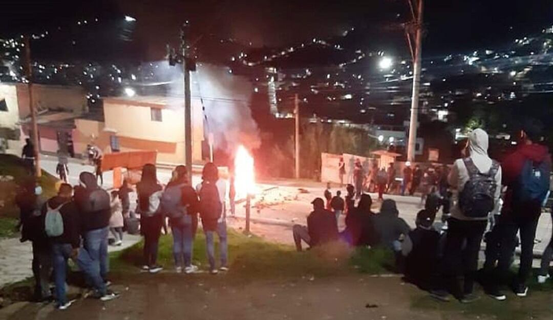 En Pamplona bloquearon vía nacional