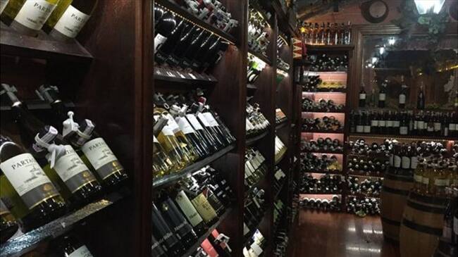Los productos de lujo todavía tienen mercado en Venezuela. Foto: BBC Mundo.
