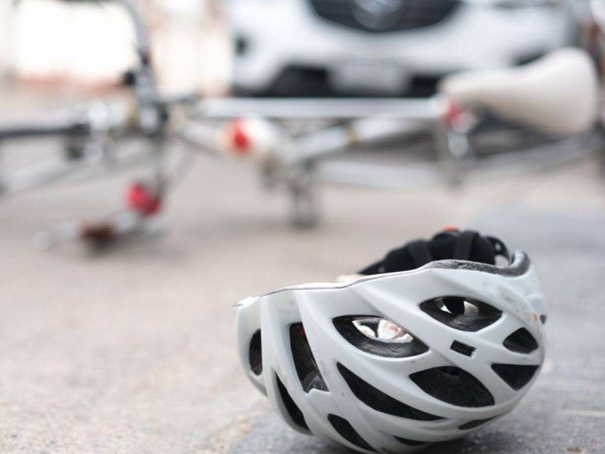 “Tenemos que aprender a compartir vías”: Ciclista víctima de carro fantasma