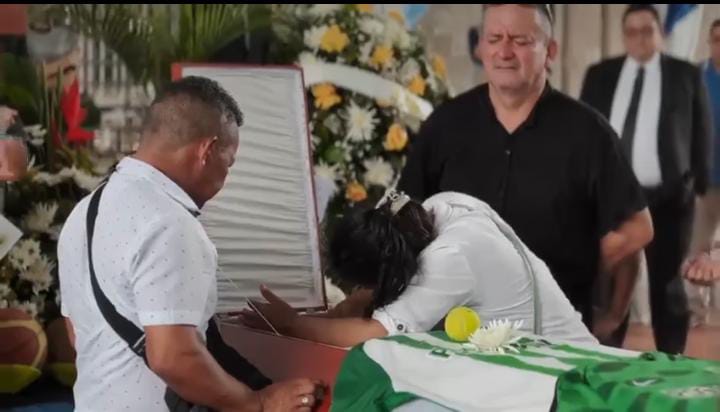 sentida despedida al docente asesinado en Cúcuta