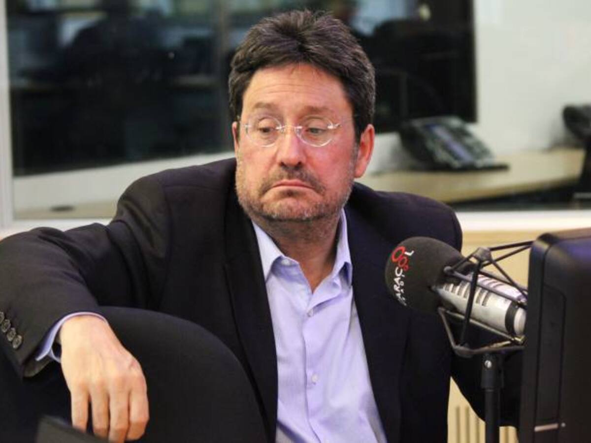 Es fundamental el cese de hostilidades para darle confianza a las Farc : F. Santos