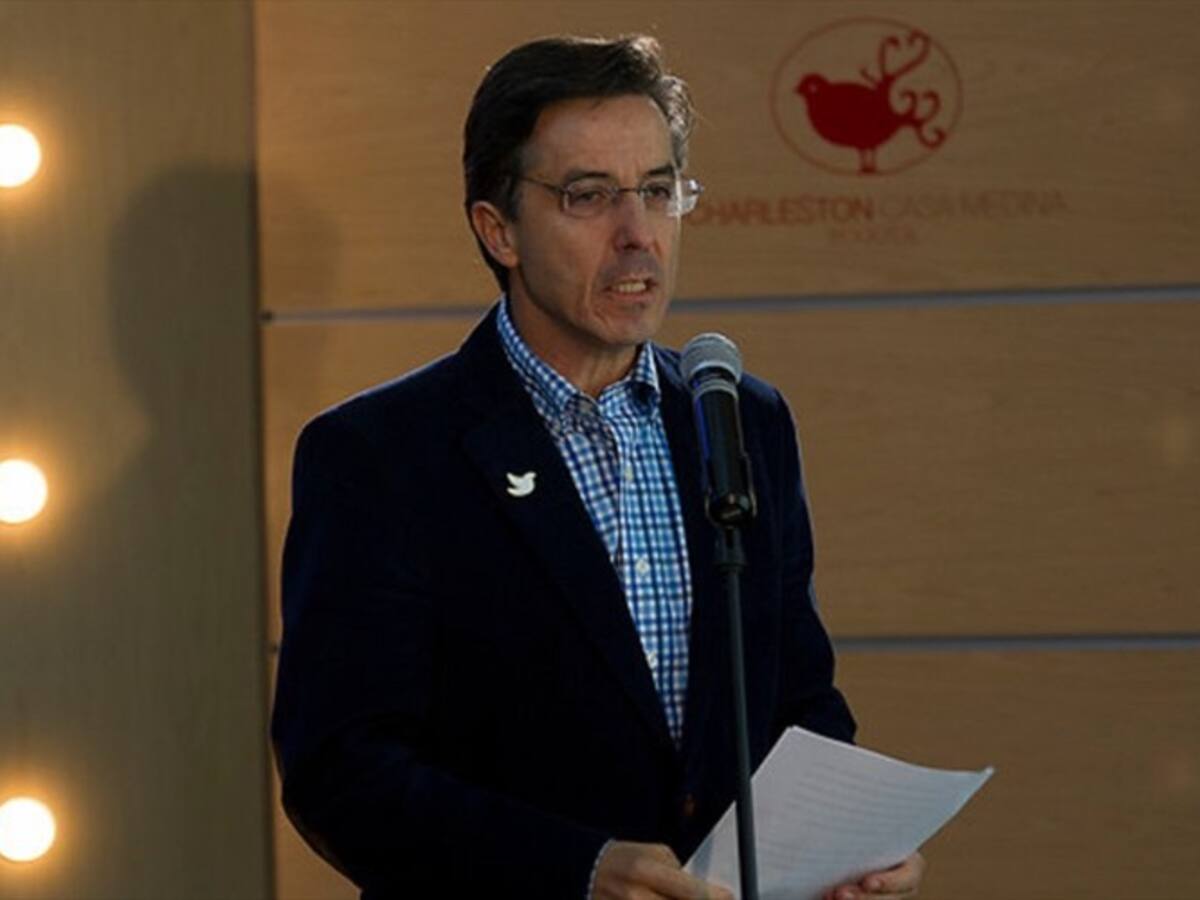 No hay evidencia que haya entrado plata de Odebrecht a la campaña Santos 2014: Prieto