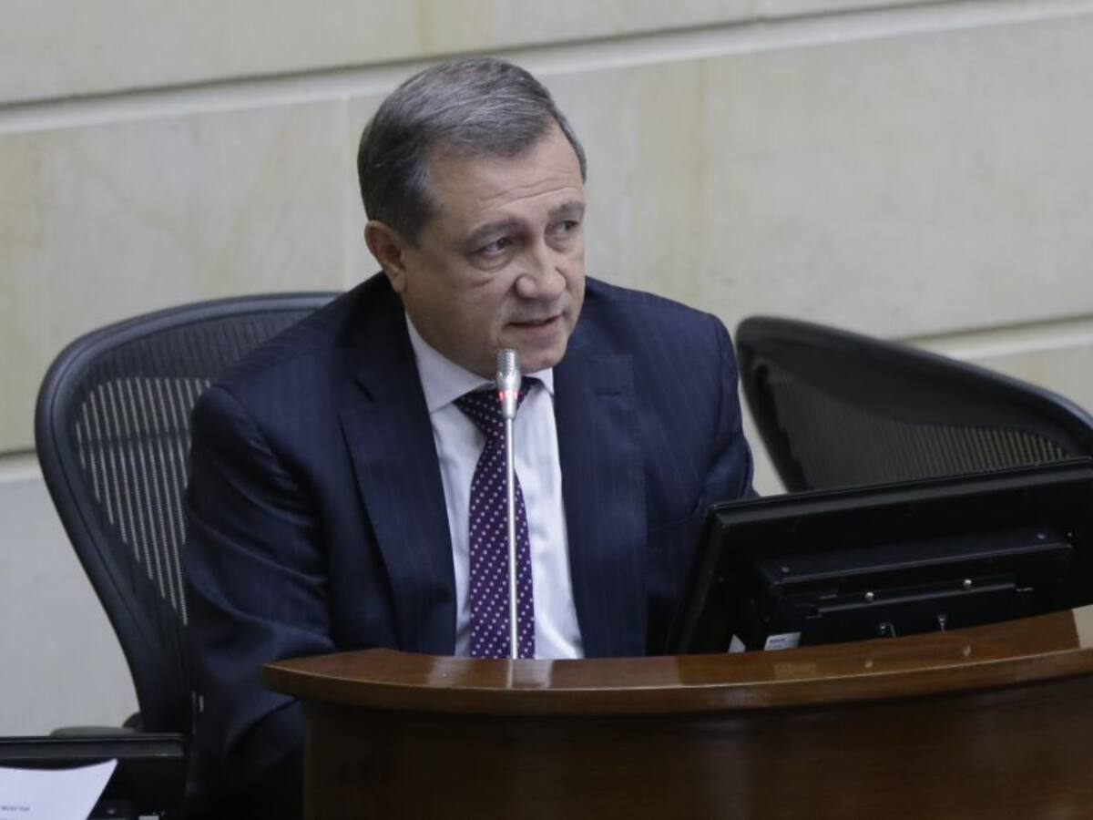El 17 de enero será audiencia de pérdida de investidura contra Macías