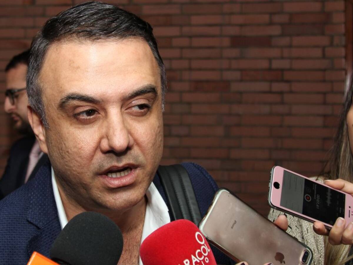 Fiscalía imputa nuevos cargos al exgobernador de Córdoba, Edwin Besaile