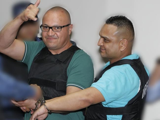 Alias Carlos Pesebre.