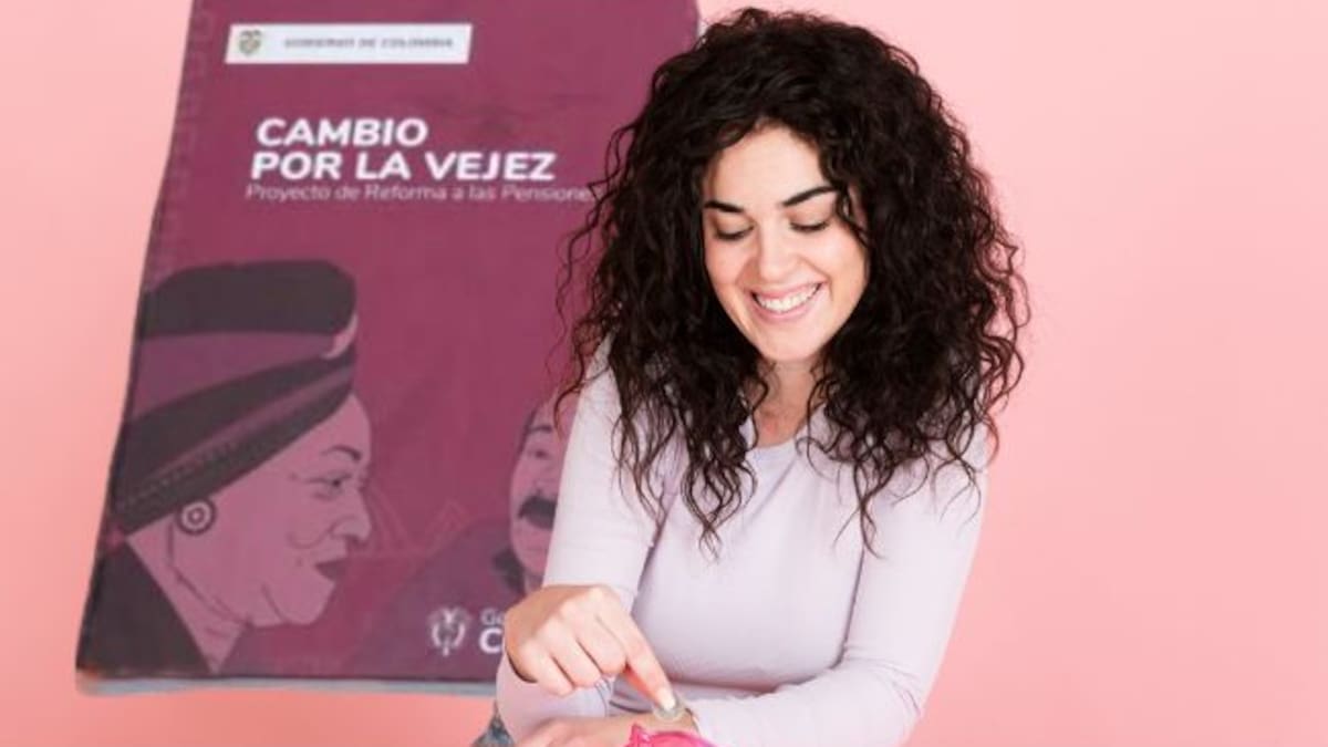 Si usted gana menos de $3.274.050 pesos en 2025 así tendrán que cotizar a pensión: Reforma explicada