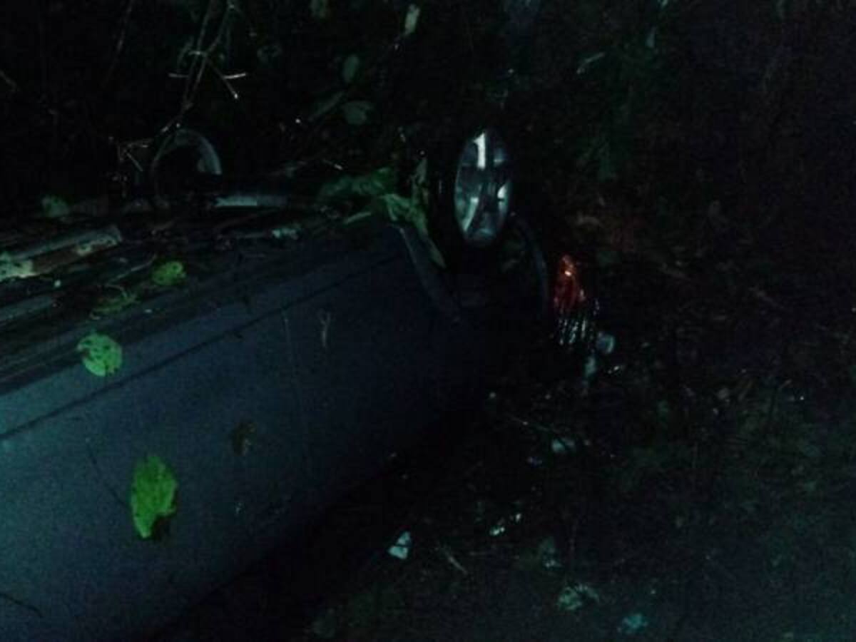 Cinco heridos deja accidente de tránsito en la vía La Linea en Quindío