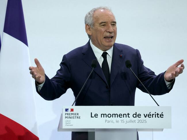 France's Prime Minister Francois Bayrou gives an address to unveil the main guidelines of France's 2026 budget, a financial and political puzzle since it foresees a significant tightening of 40 billion in savings, in addition to increasing the military budget, in Paris on July 15, 2025. The aim is to reduce the deficit to 4.6% of GDP next year, down from 5.8% in 2024, in an international context that is volatile and uncertain, amid trade tensions. (Photo by Thomas SAMSON / AFP)