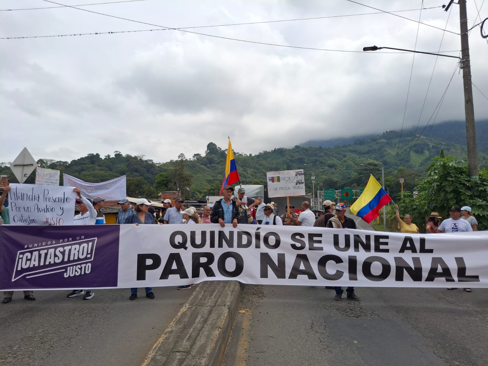 Manifestantes en contra del proceso de actualización catastral en Quindío exigen incrementos justos 