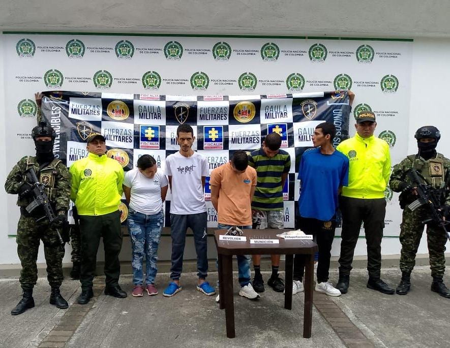 Cinco hombres y una mujer fueron privados de la libertad por integrar la banda 'Los Churros' en Ambalema, Tolima