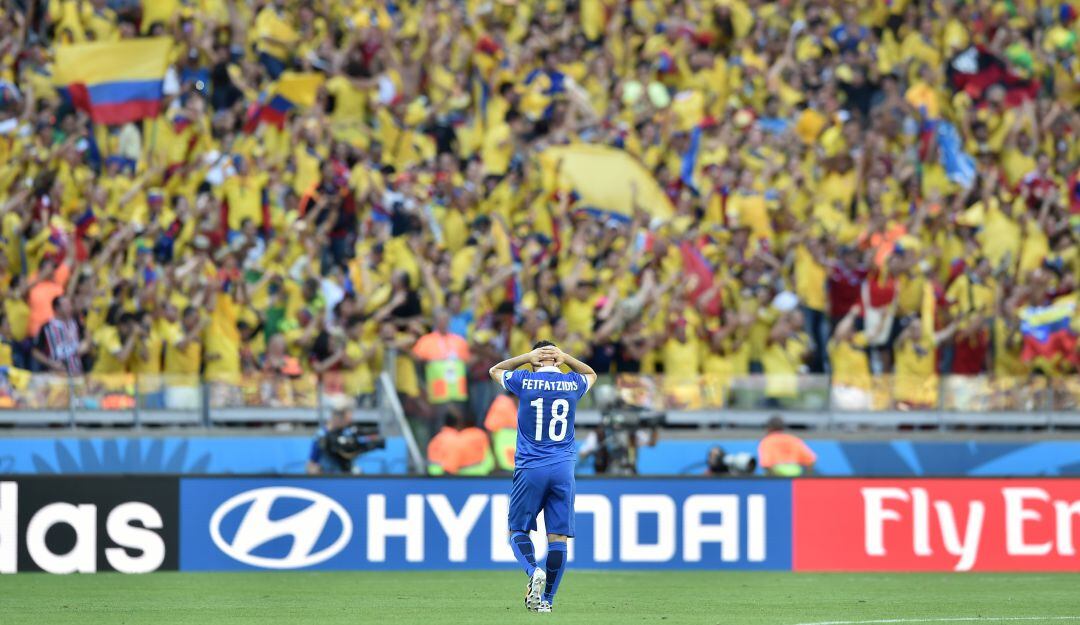 Ioannis Fetfatzidis en el Mundial 2014 con Grecia ante Colombia