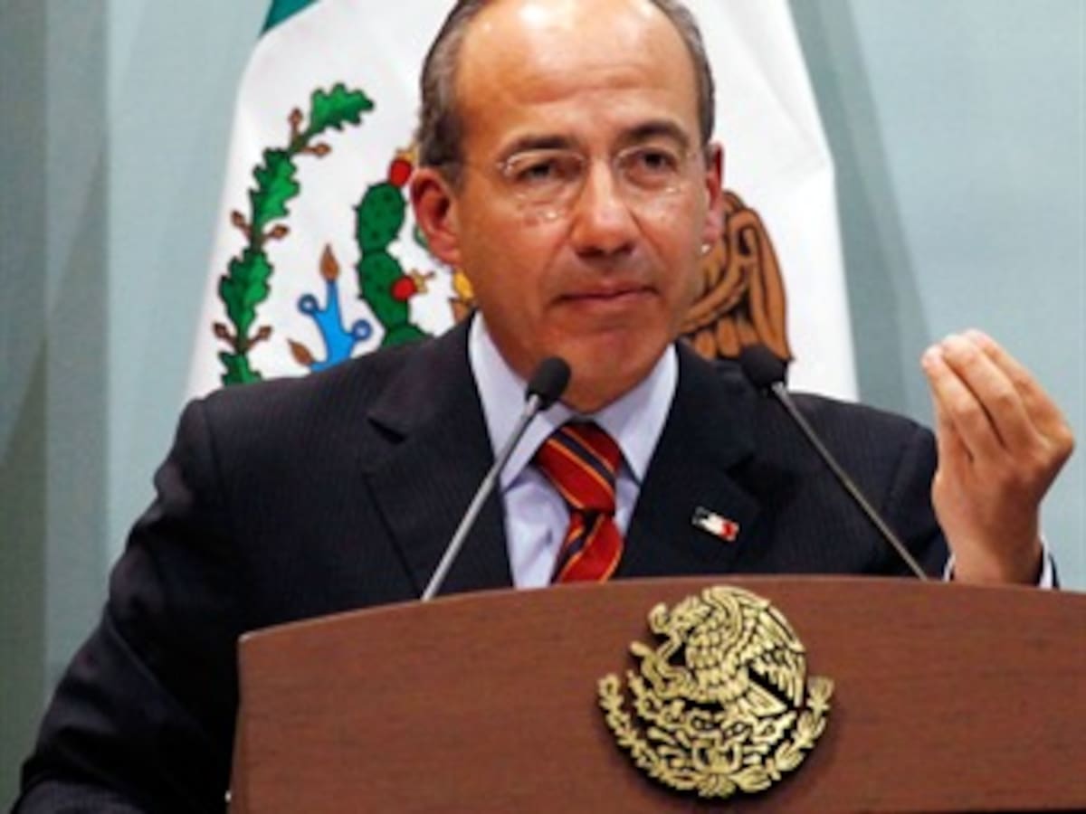 Felipe Calderón deja un México más democrático, pero sumido en la inseguridad y la corrupción