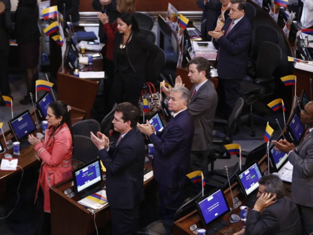 Convocan a sesiones extraordinarias en el Congreso para aprobar reforma tributaria
