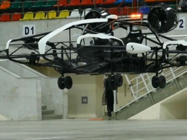 El taxi volador desarrollado por profesionales rusos es capaz de alcanzar una altura de 150 metros 