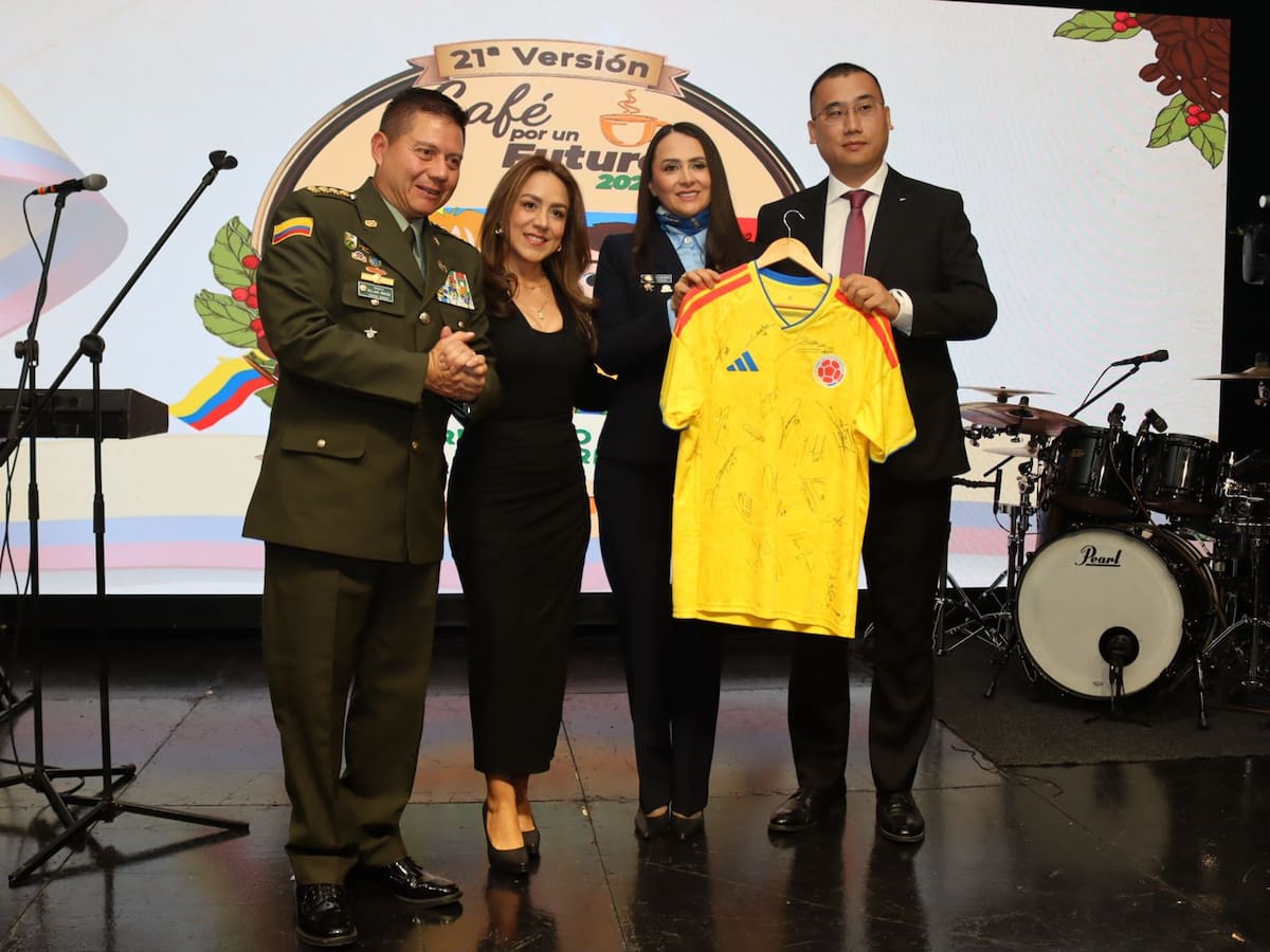 “Café por un Futuro” 2026 reunió solidaridad y apoyo para las familias policiales