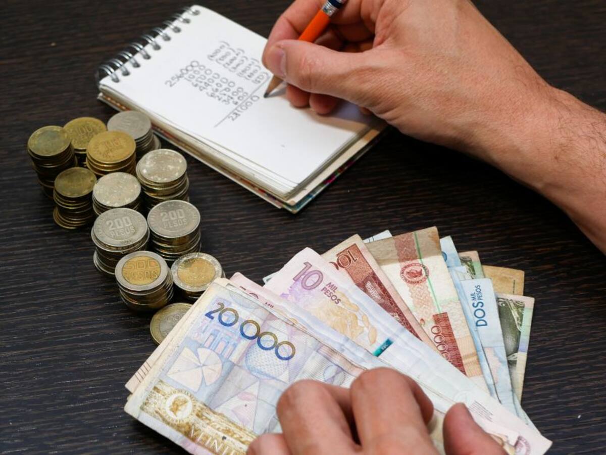 Los motivos por los que le es imposible ahorrar