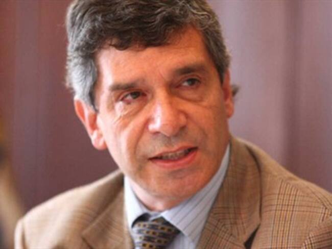 Rafael Pardo, de acuerdo con una gran coalición política para las elecciones del 2010