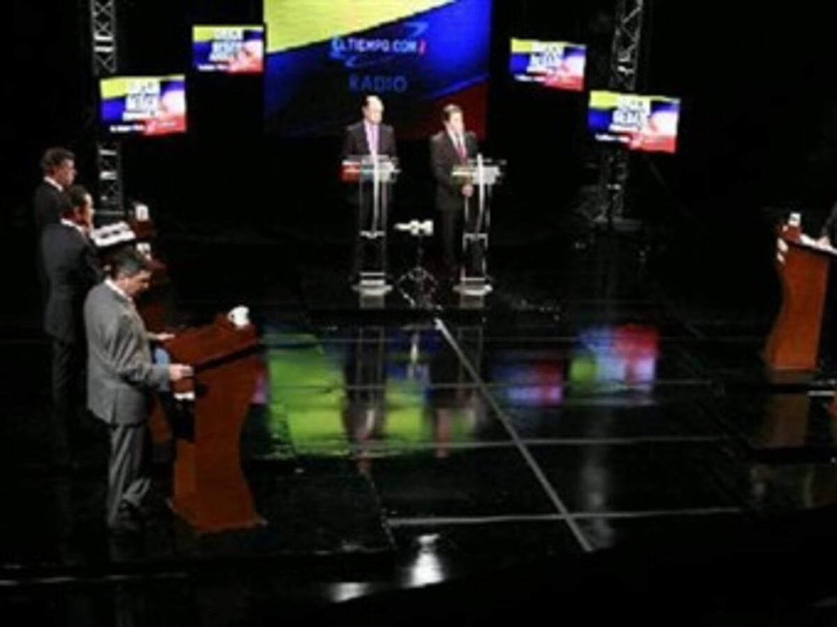 Política Tributaria mostró diferencias entre los candidatos presidenciales