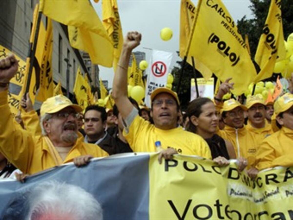 Expulsión del partido comunista desata crisis en el Polo Democrático