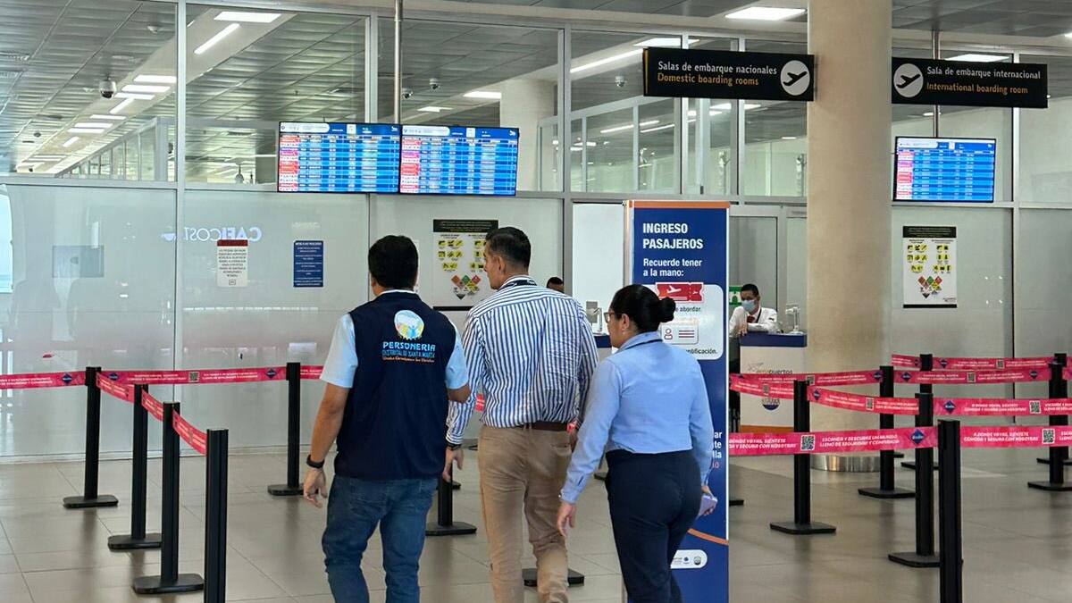 Solicitan acciones de control por “mal funcionamiento de los aires” en aeropuerto samario