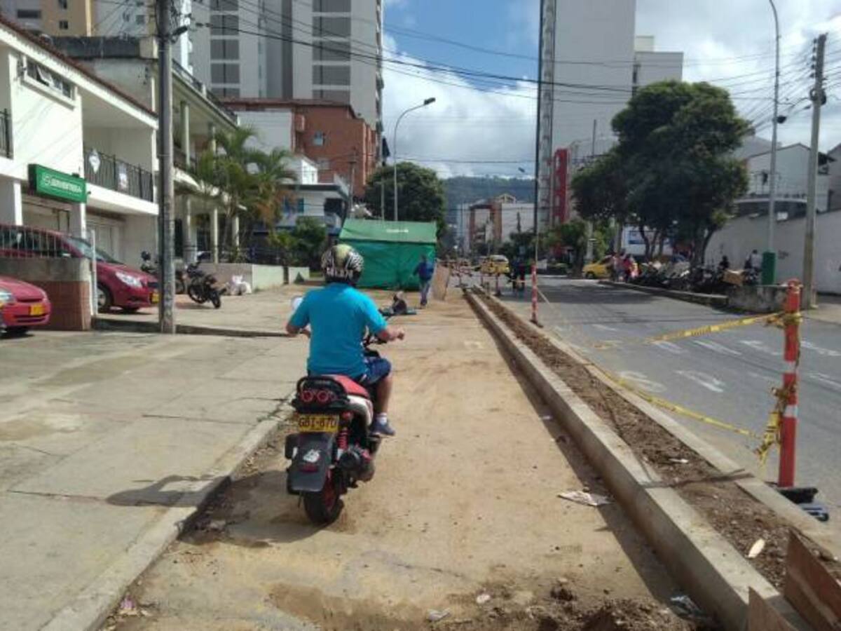 Video: Ya comenzó la construcción de la primera bicirruta