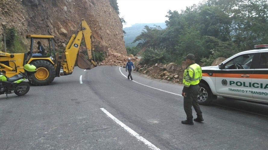 Derrumbe en la vía Bogotá-Melgar. Foto: Cortesía