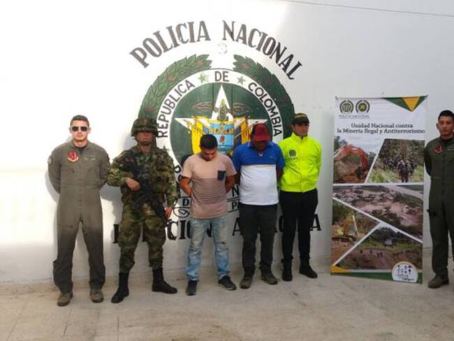 Capturan a dos hombres del ELN por minería ilegal en Río Viejo, Bolívar