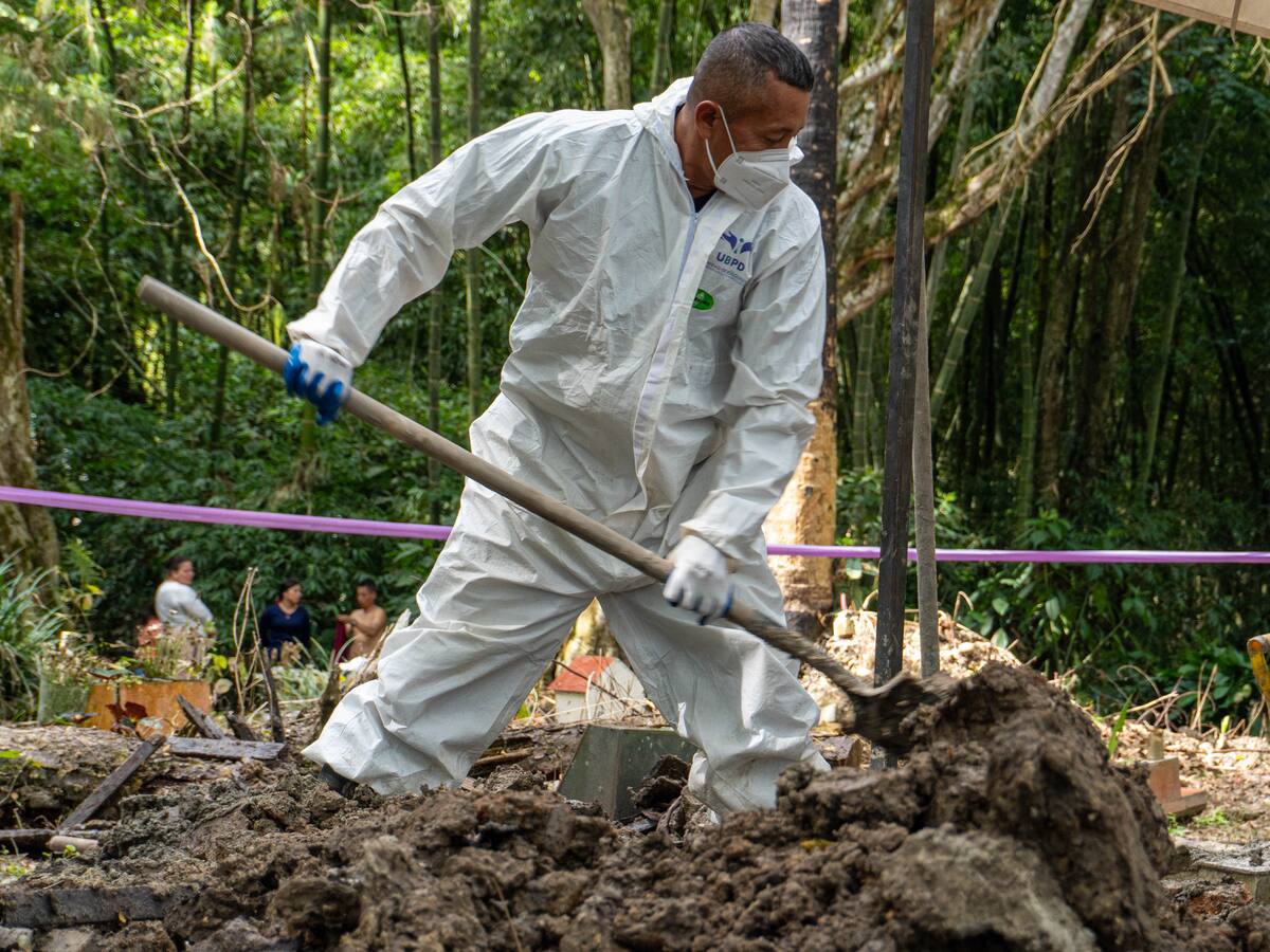 17 cuerpos de personas desaparecidas, fueron encontrados en cementerio de Pitalito.