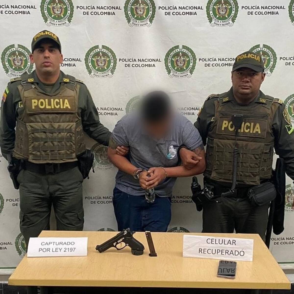 Un hombre robó un celular y en la huida atropelló un guarda de tránsito en Medellín