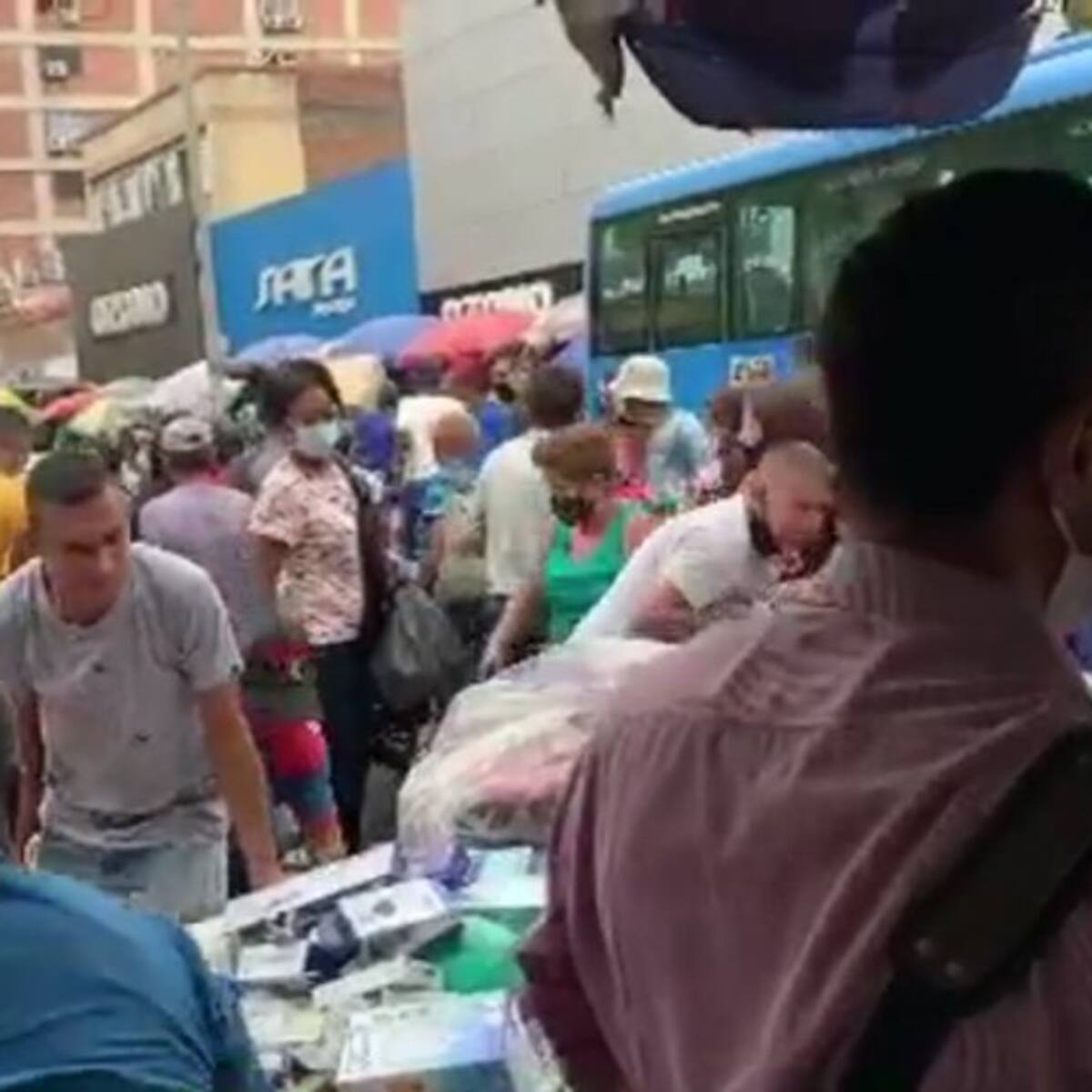 Reportan nuevas aglomeraciones en el centro de Cali