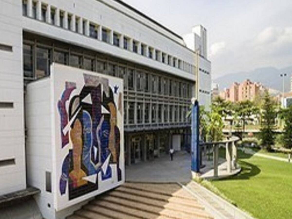 UPB volverá a algunas actividades presenciales en el 2021