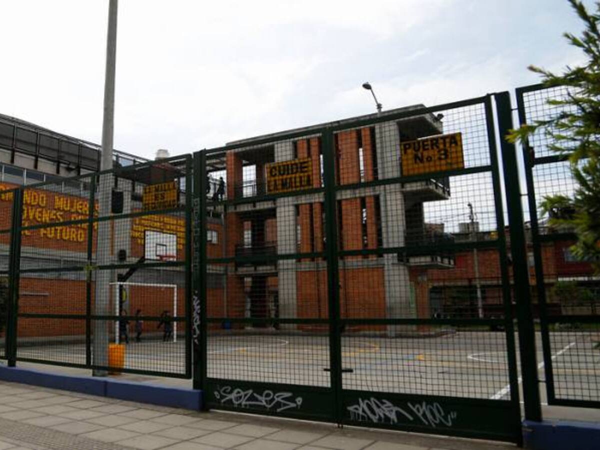 Cobros excesivos generan traslado de estudiantes a colegios públicos